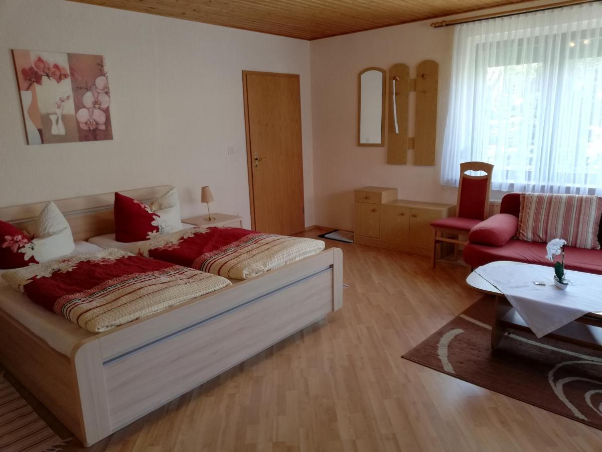 מלון בורג Am Waldrand Spreewald מראה חיצוני תמונה